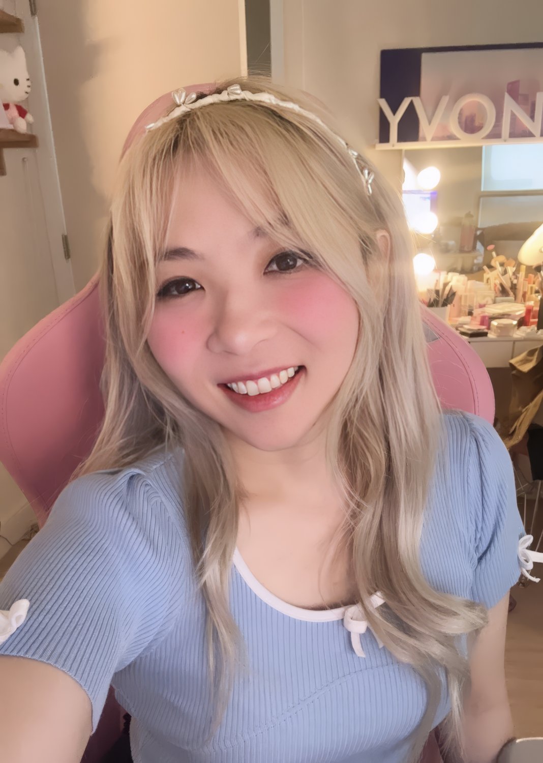 Yvonne 23