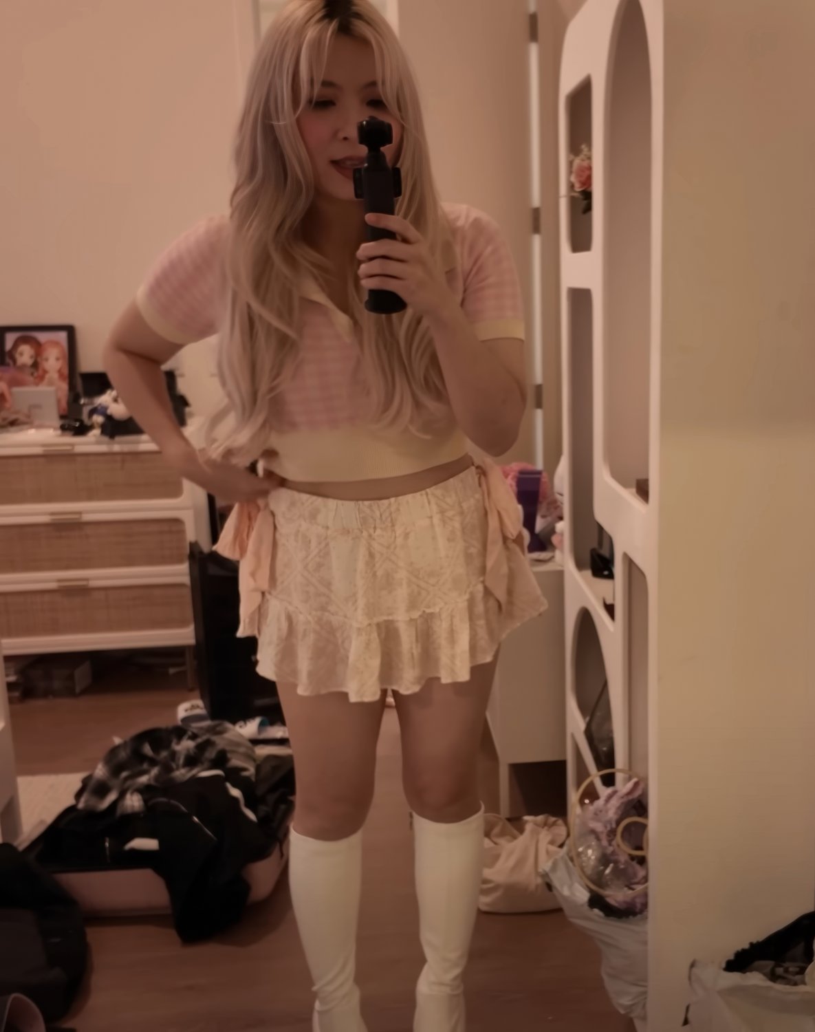 Yvonne 43