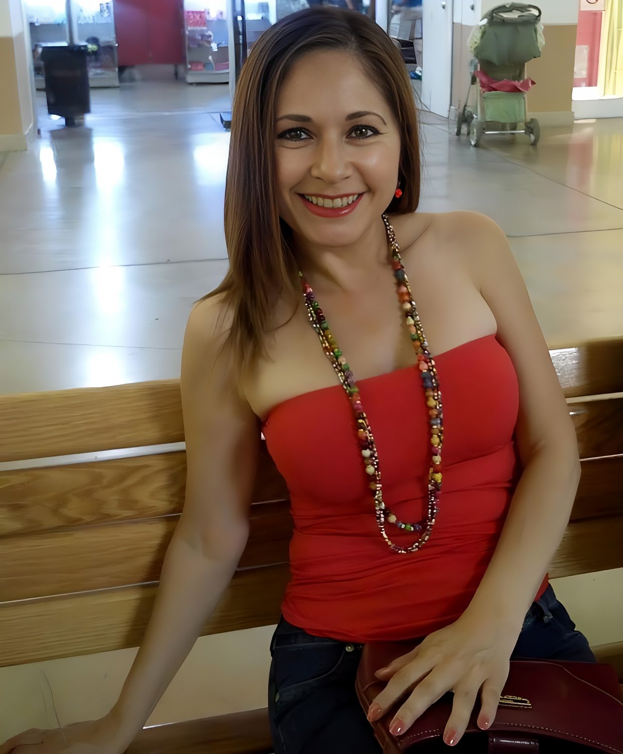 Mature Babe With Big Tits And Fat Ass Gets Wild 16