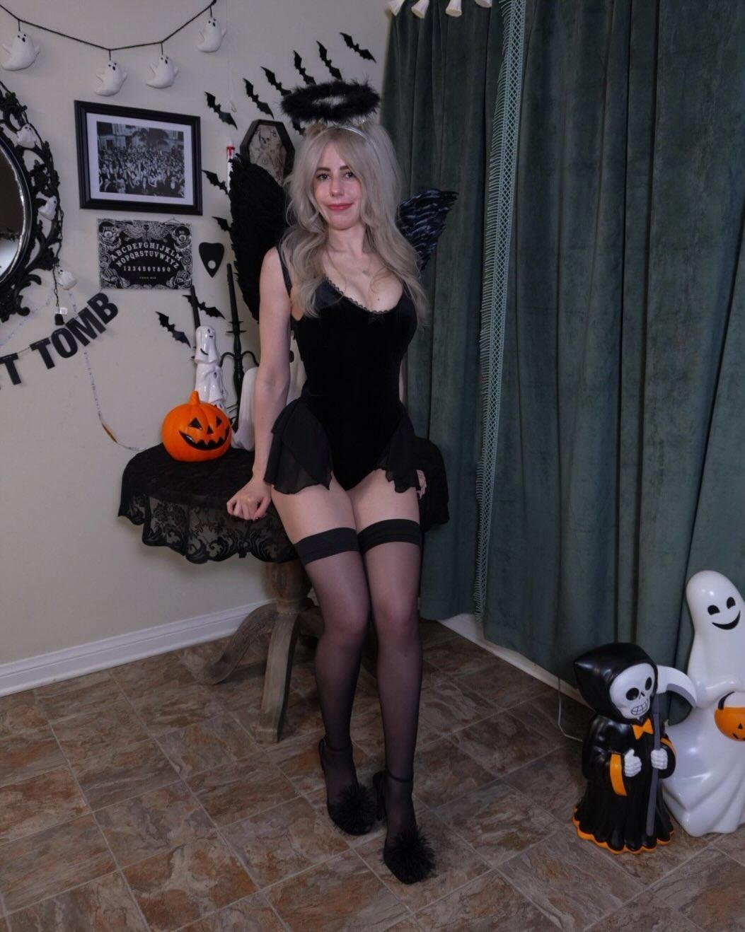 Pantyhose Cuties Halloween 2024 — Cosplay Fantasy 5