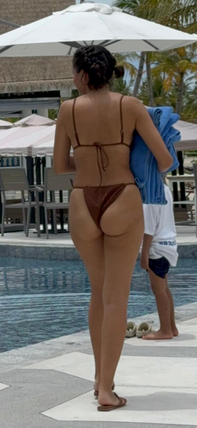 Bikini Creepshots 33