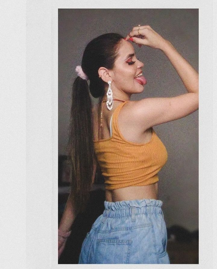 Bia P — Naughty Branquinha Novinha Slut 6