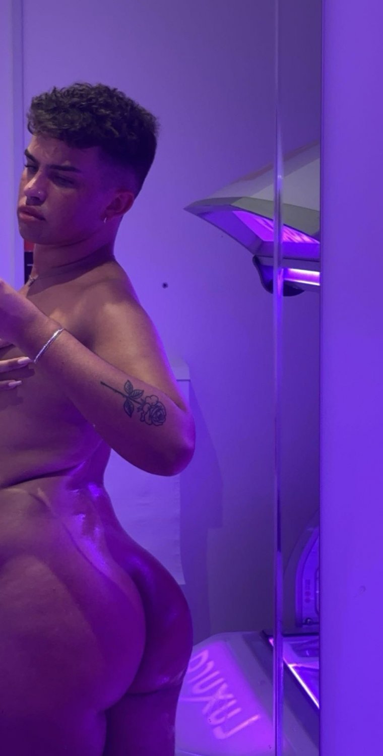 Eksperymentalne nogi w piątek 👅 Pt 26 51