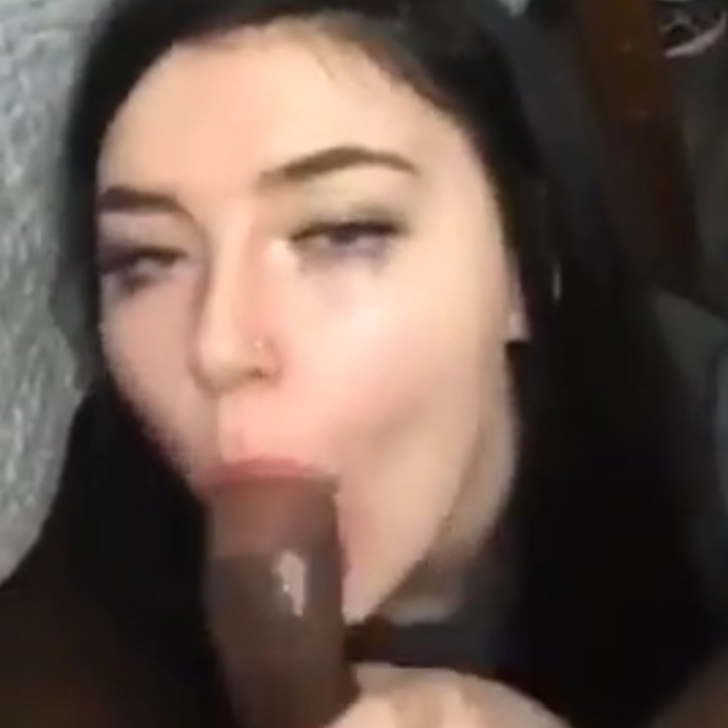 Adolescent ivre suçant bbc sloppy 2