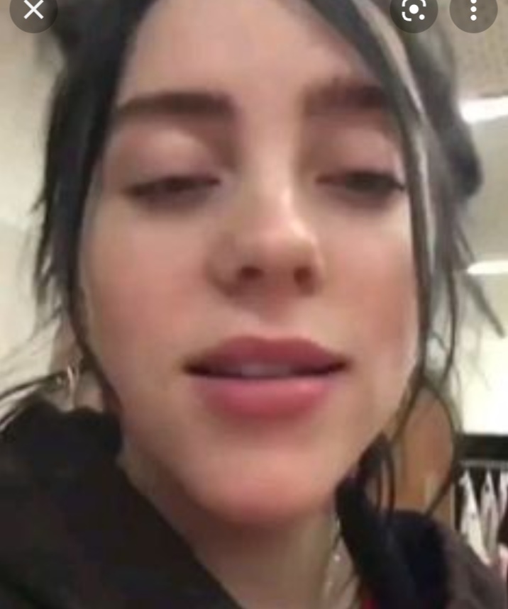 Znana piosenkarka Bellie eliish pijana nago i sekstaśmy pokazała link poniżej 1