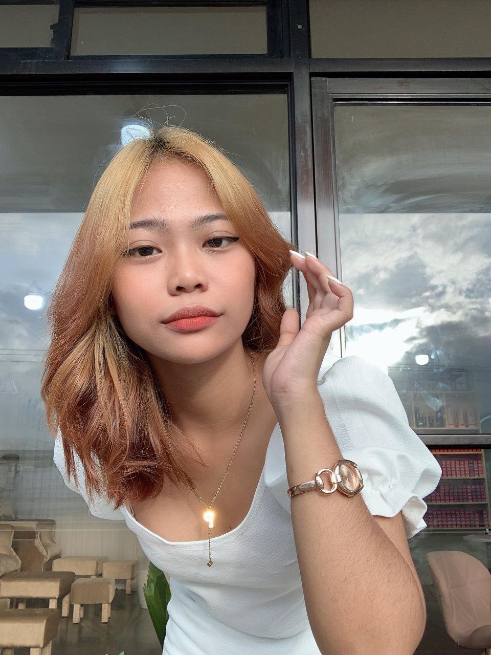 Pinay Cutie Giving Wet And Wild Blowjob 1