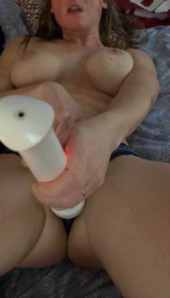 Jess, de 38 años, ¡¡¡lo enseña todo!!! 7