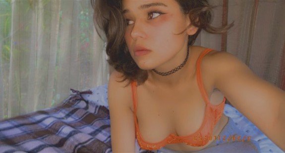 Non-Professional Latina Lovebirds Caught In Wild Action 5