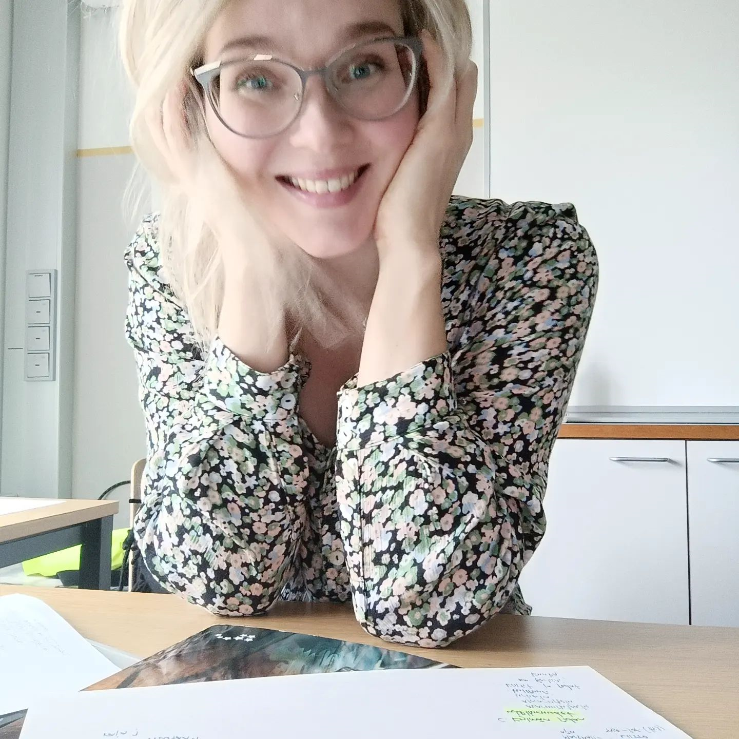 Una sensuale tutor finlandese che gli studenti desiderano ardentemente 7
