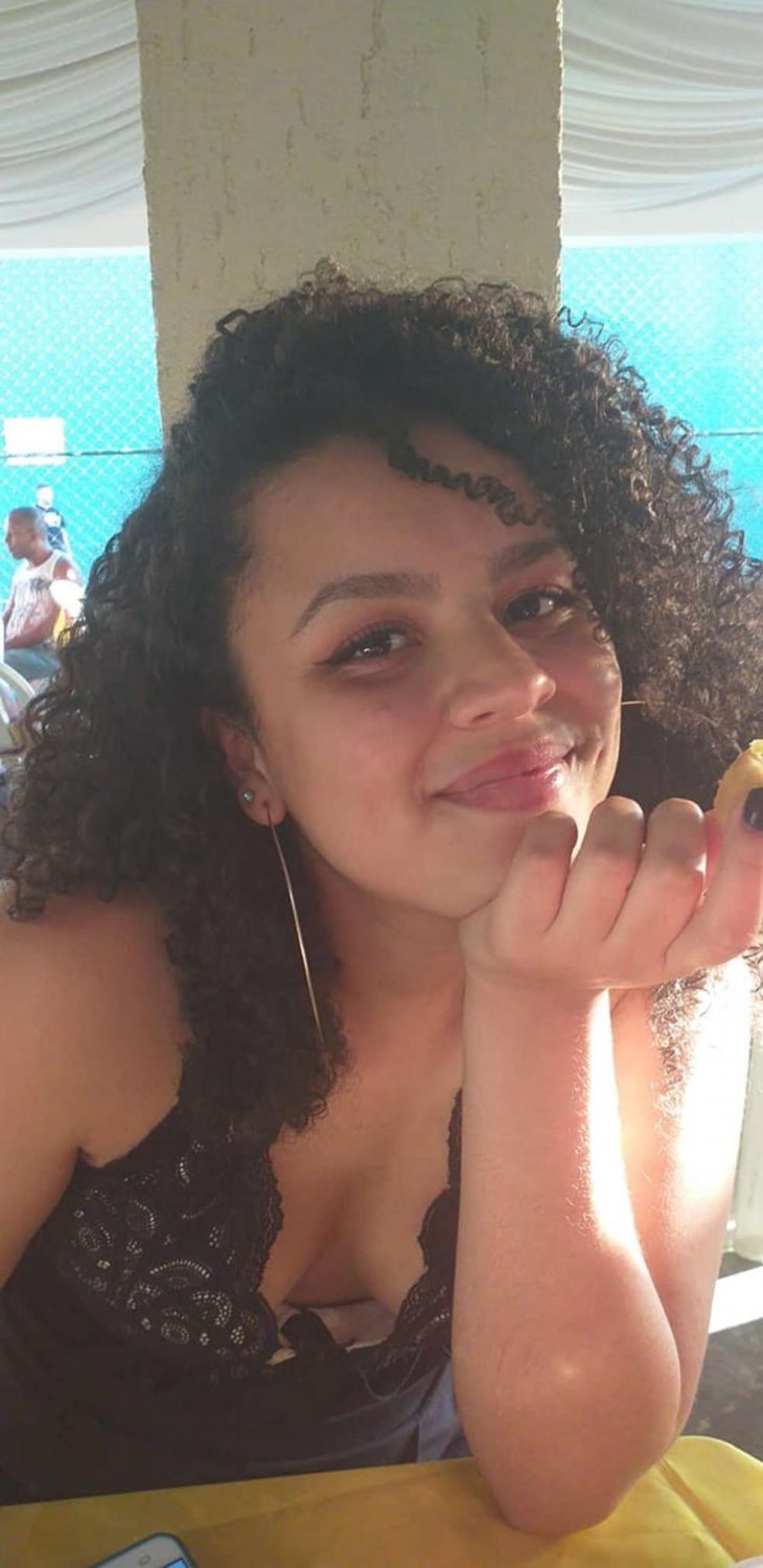 "Lésbica" est une femme qui veut rester en dehors de la compétition 2