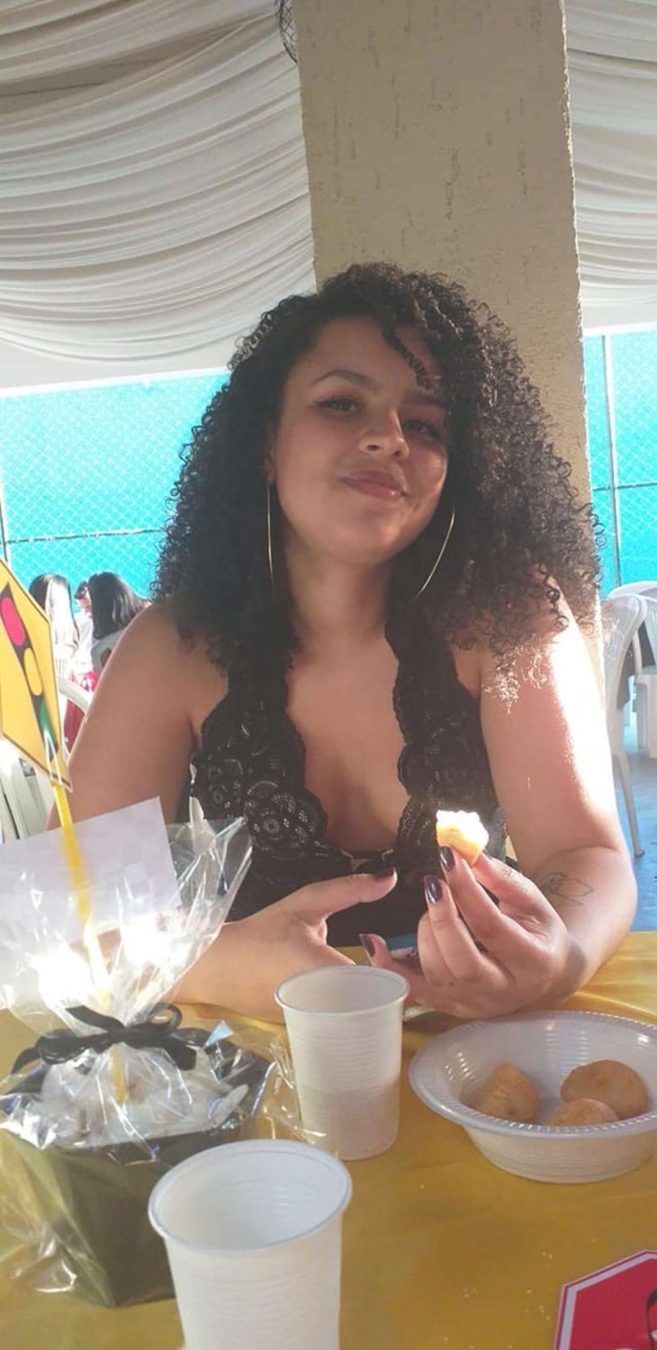 "Lésbica" est une femme qui veut rester en dehors de la compétition 4
