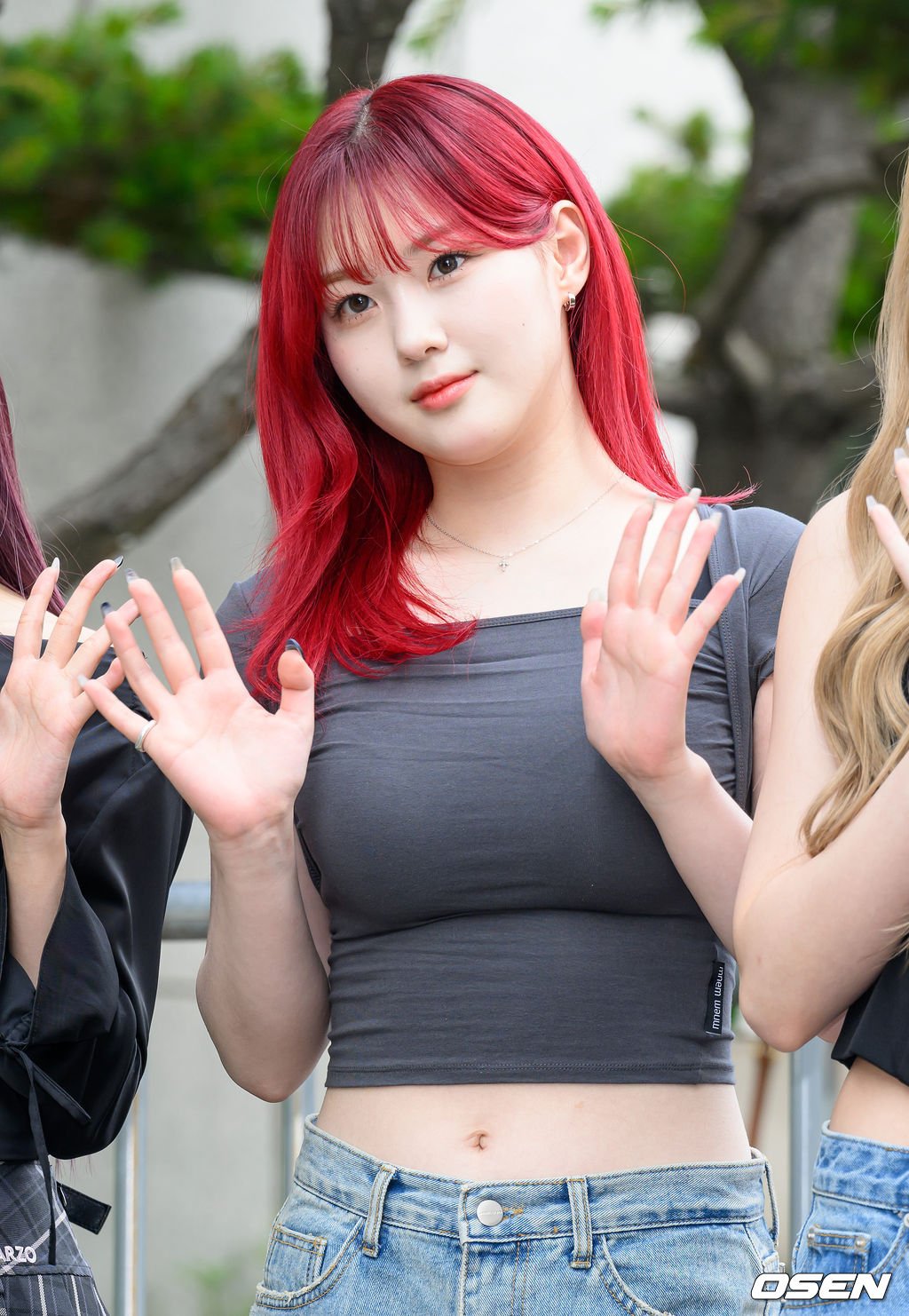 Chaehyun (Kep1er) Boobs/Bounce KPOP 9