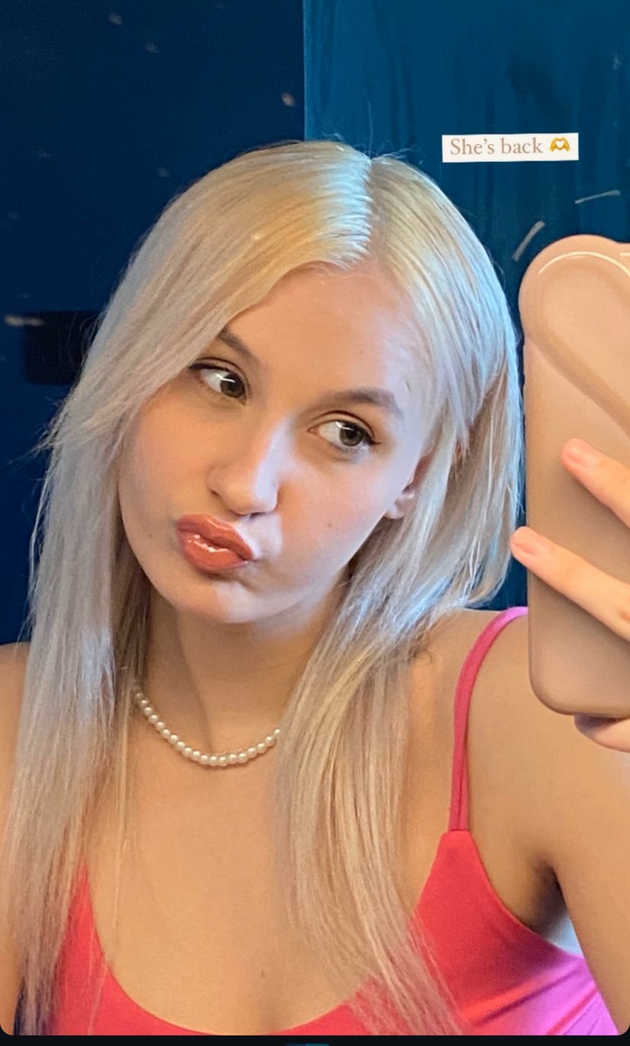 OnlyFans Cali Bird — Blonde PAWG Elissa Shaking It 3