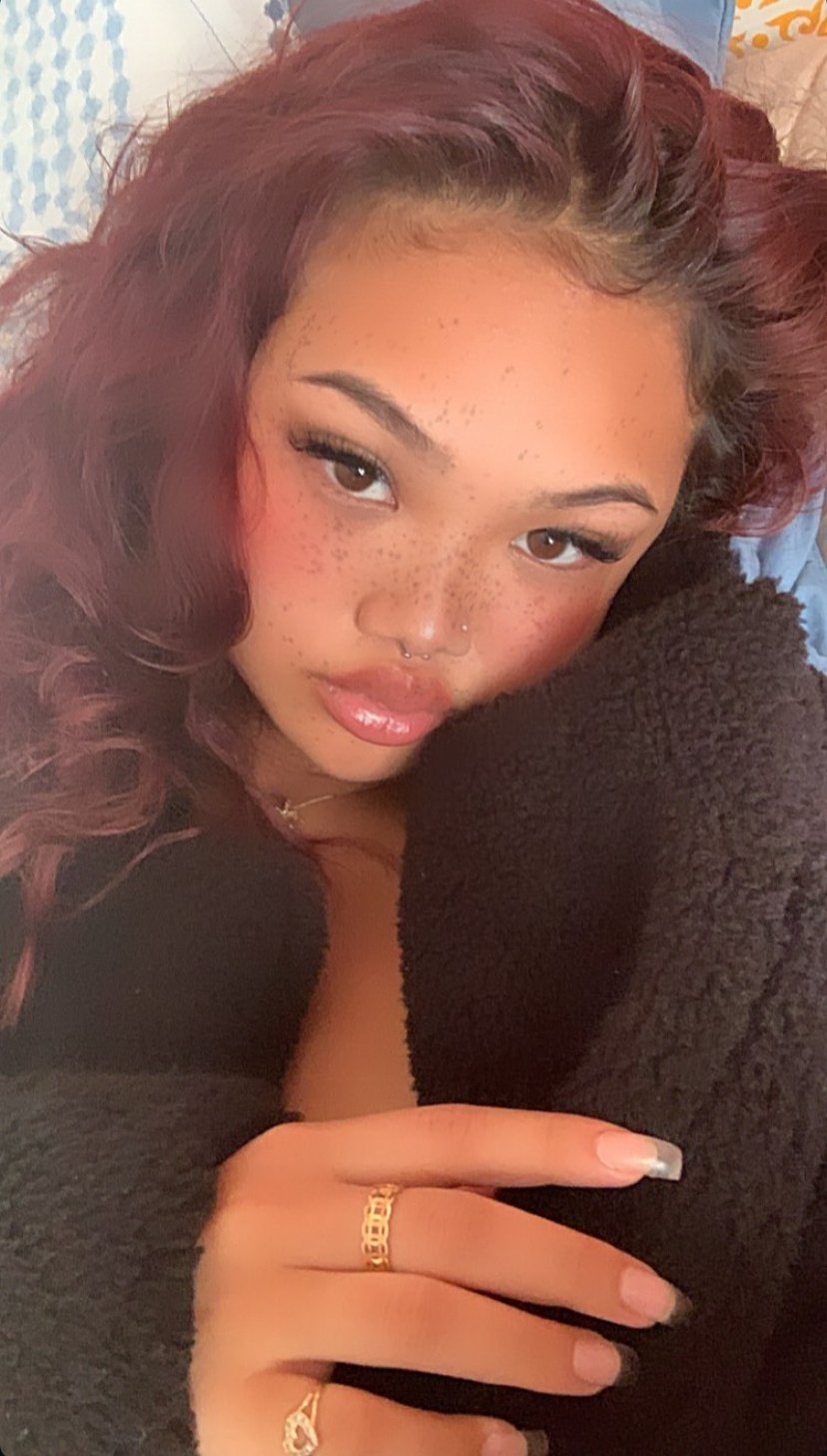 Niesamowite Ahh Abg Hussy odkryte 3