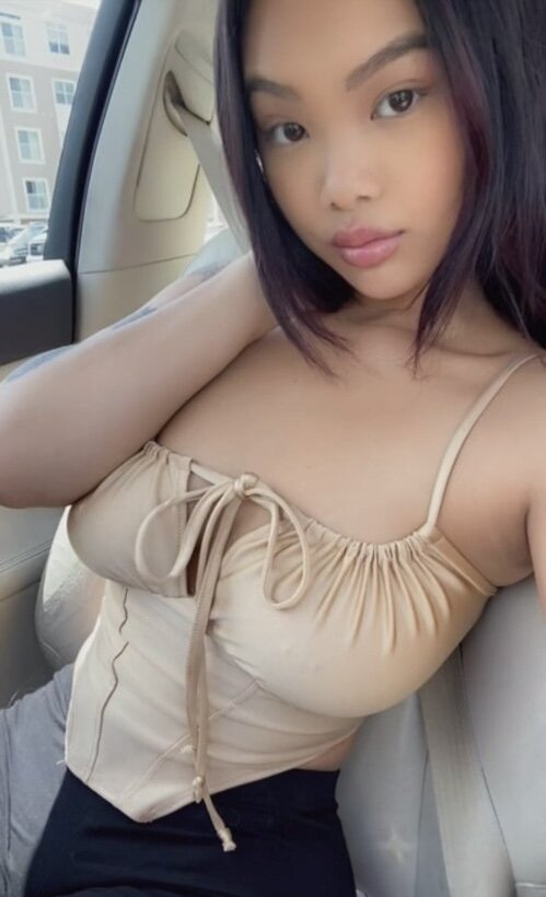 Niesamowite Ahh Abg Hussy odkryte 9