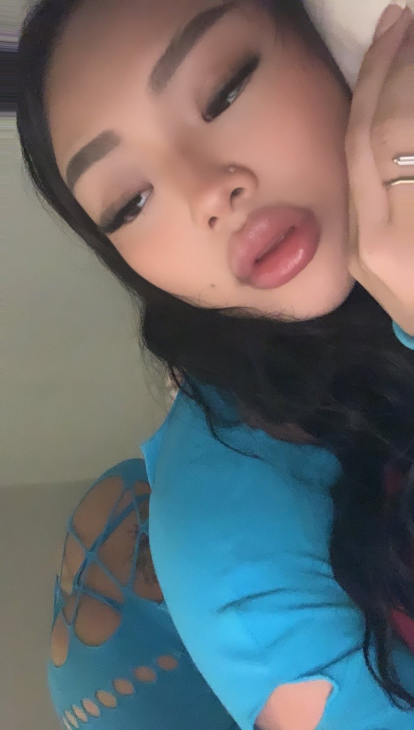 Niesamowite Ahh Abg Hussy odkryte 24