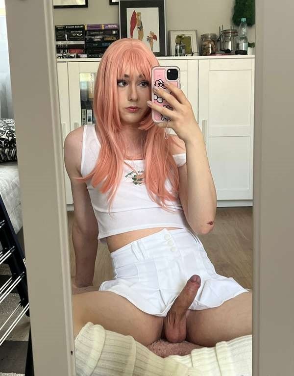 Femboy se emociona un poco también 2