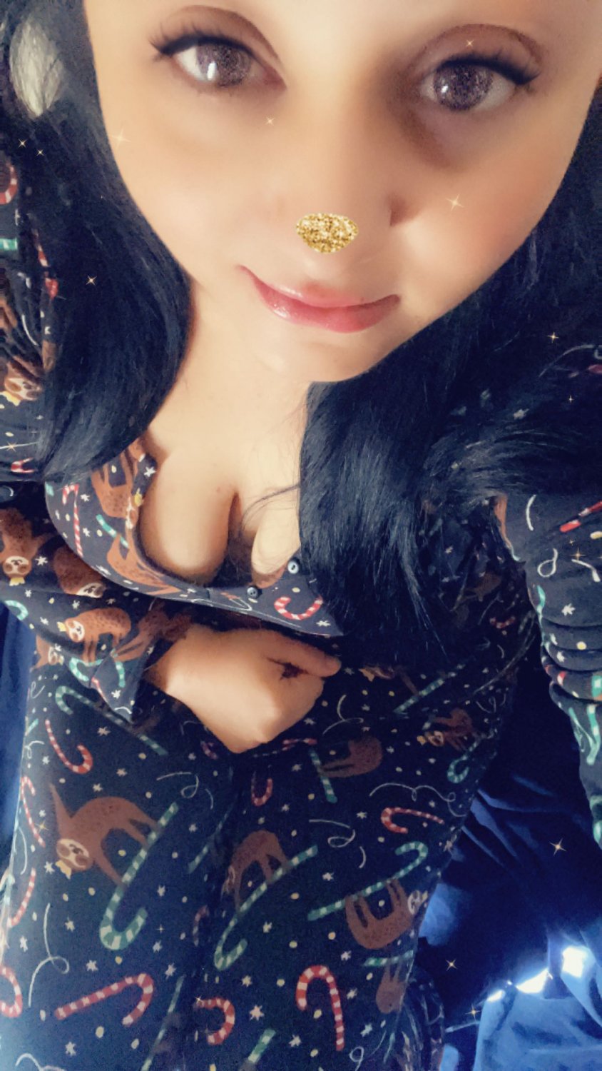 Gap In Onesie — Big Boobs Leaked For Your Pleasure ???????? 1