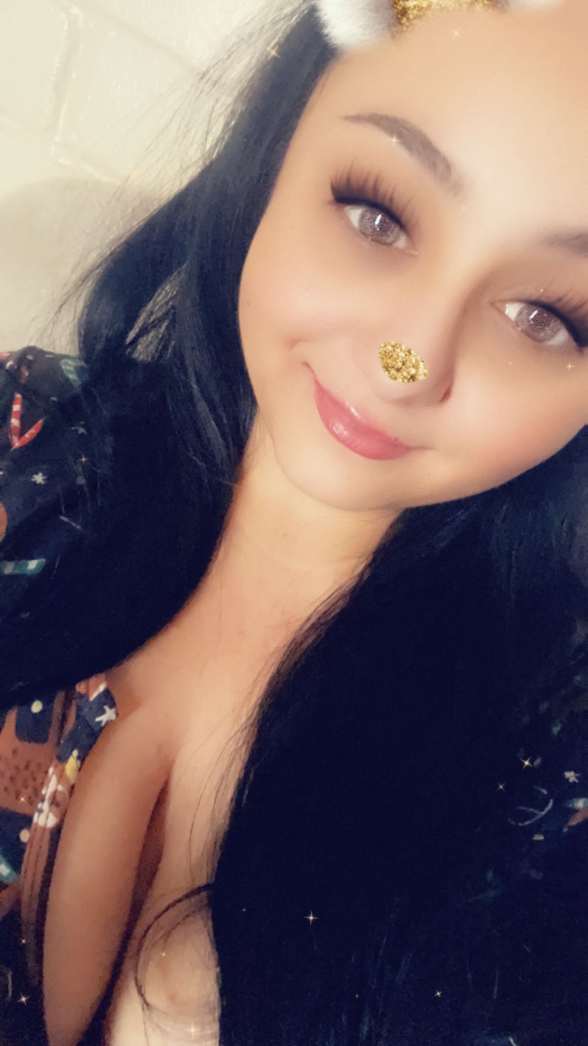Gap In Onesie — Big Boobs Leaked For Your Pleasure ???????? 2