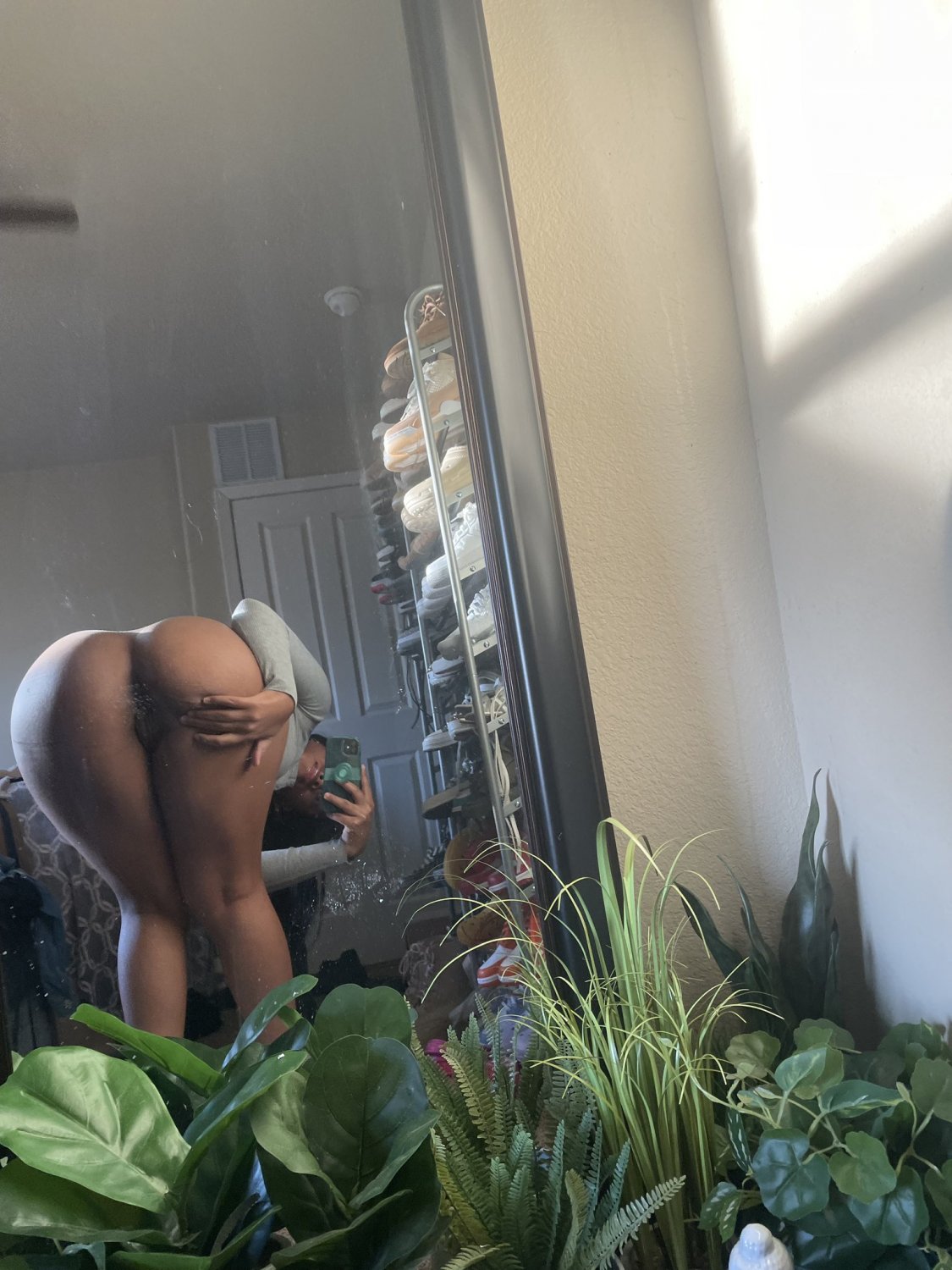 Undisclosed — But That Ass Needs Worship ???????? 1