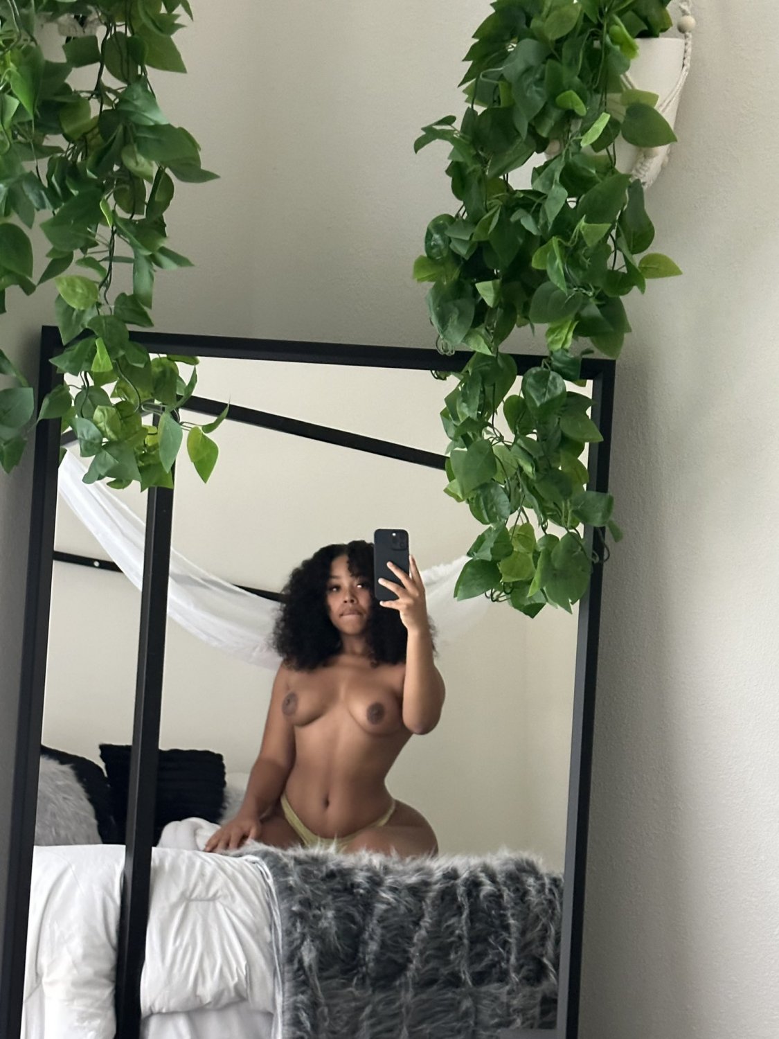 Undisclosed — But That Ass Needs Worship ???????? 3