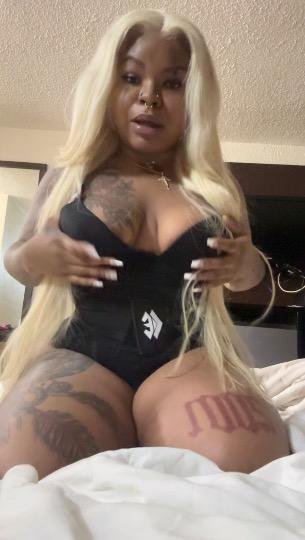 MsThroatBully Eats BBC Like It’s Her Last Meal ????️???? 3