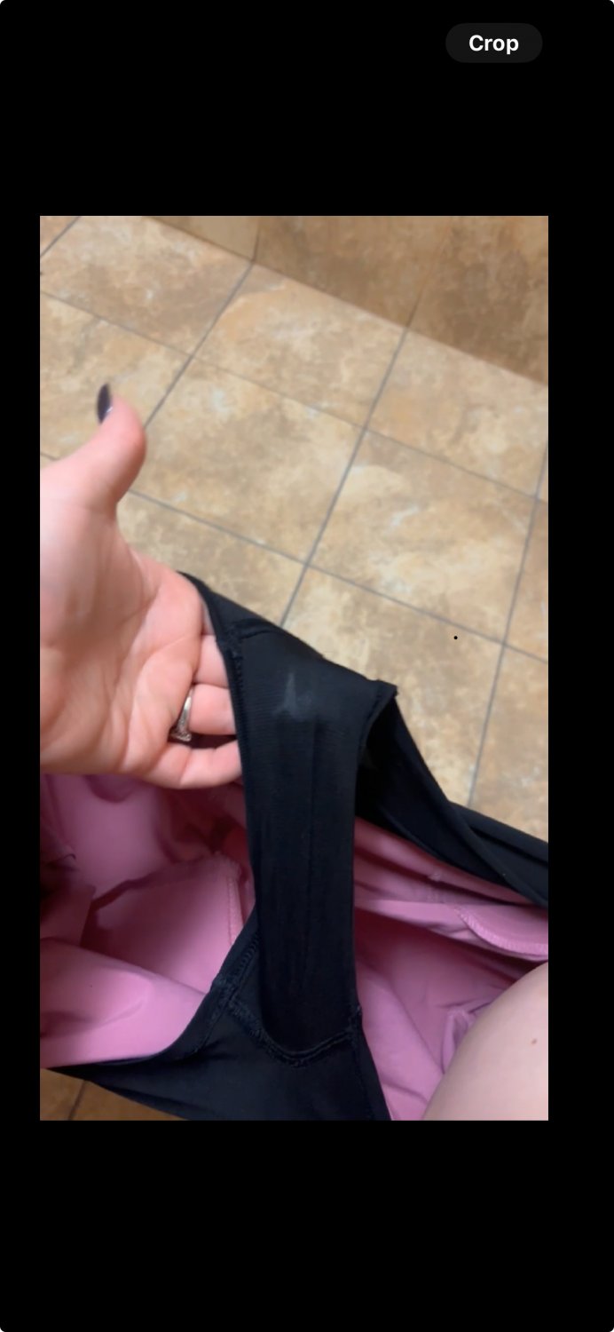 Redhead Leelee rocks feet, ass, and scat in wild chat 10