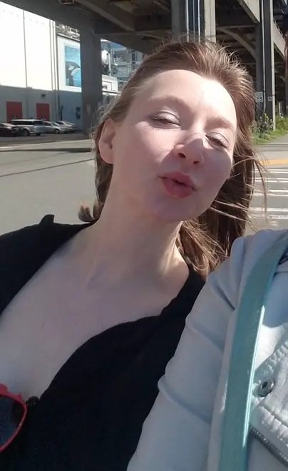 Tifany B. che espone tutto, Scoprire l'ex dolcezza 10