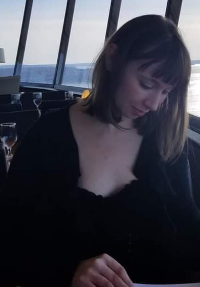 Tifany B. che espone tutto, Scoprire l'ex dolcezza 26