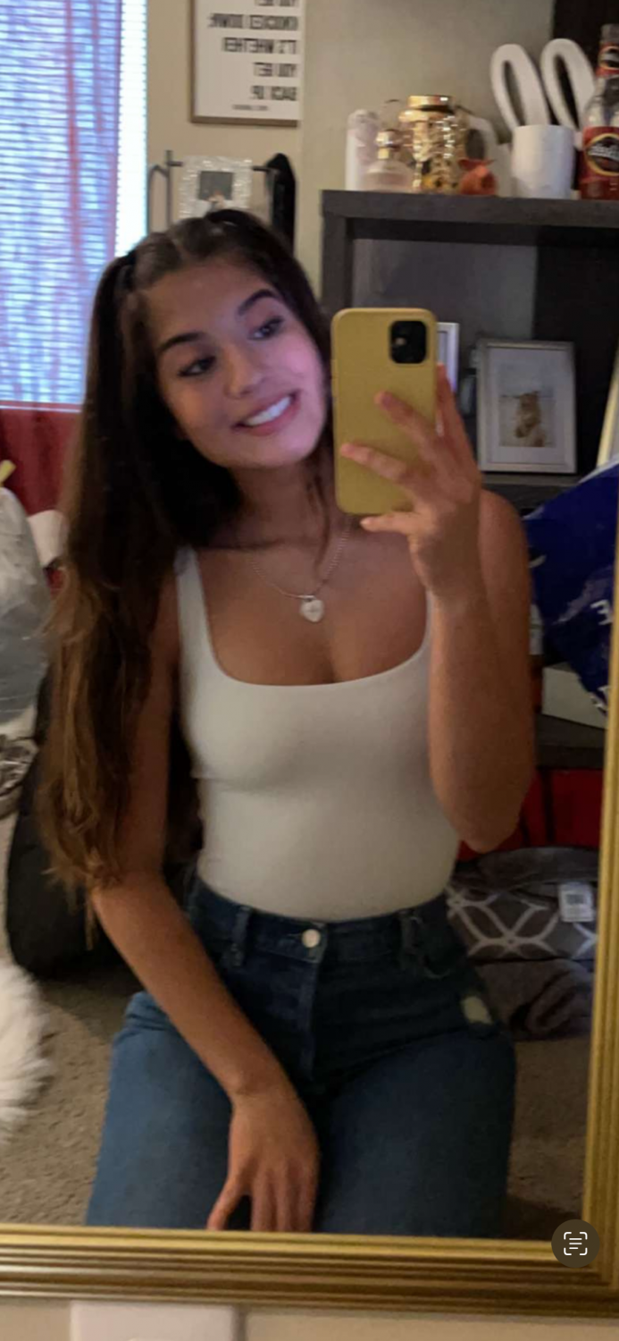 Latina Teen con un BOOTY grasso sul suo LEAKED! (20) 5