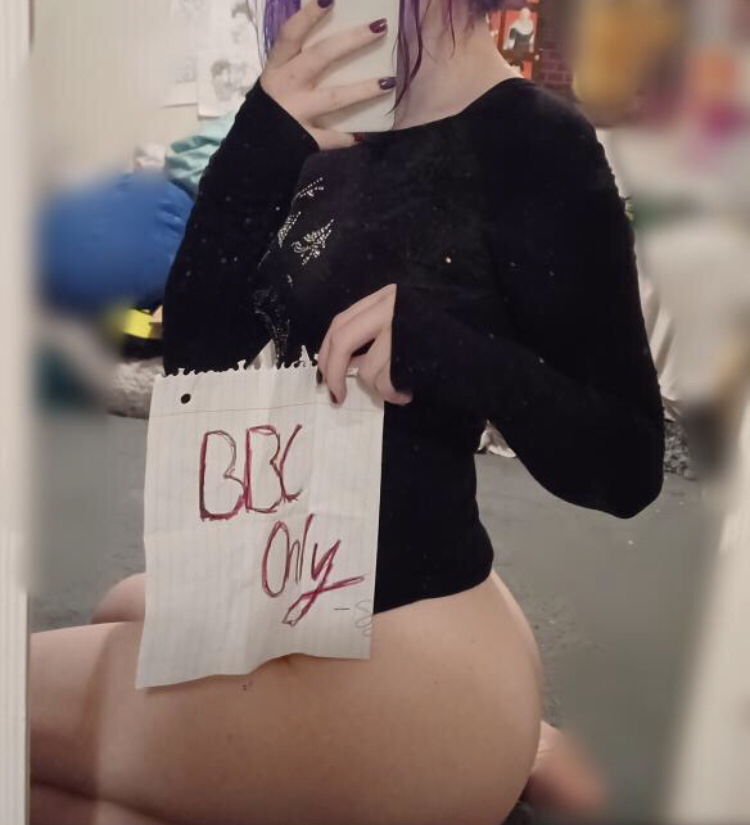Emo nastolatek ma obsesję na punkcie BBC 4