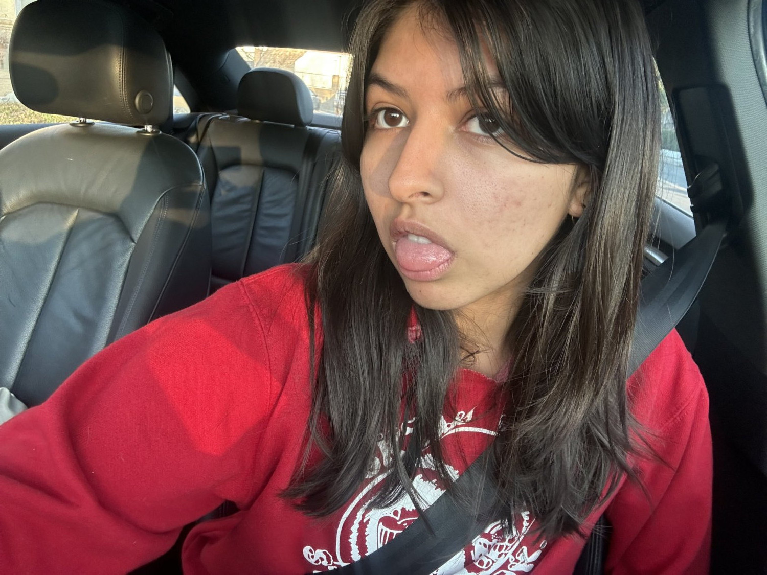 Mia Latina Genç Gösteriş Yaptı 1