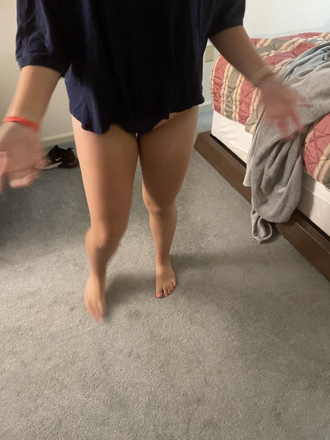 황소를 기다리는 창녀 십대 9