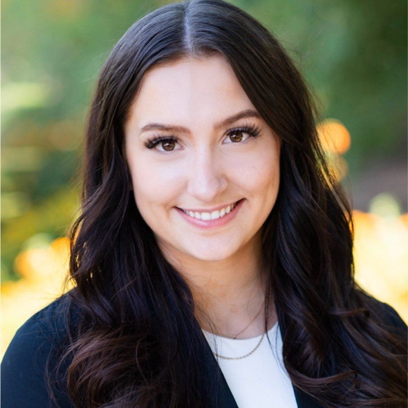 Mia, la animadora 10