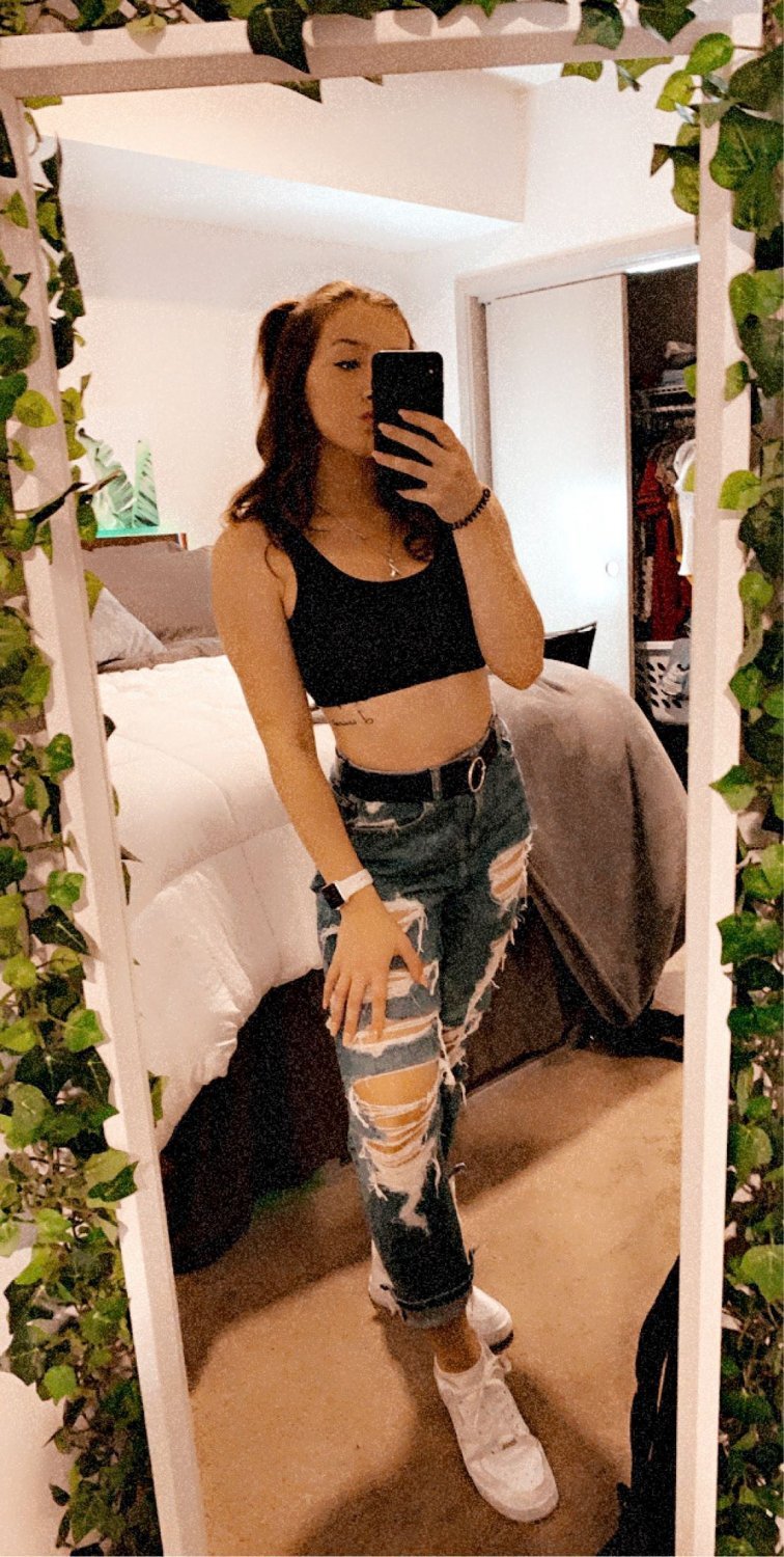 Mia, la animadora 43