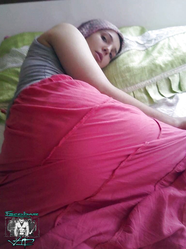 Turkish wife Duygu hottie cums in homemade fuck 18