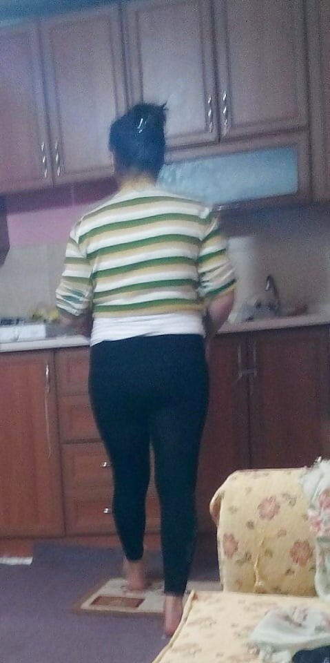 Turkish wife Duygu hottie cums in homemade fuck 48