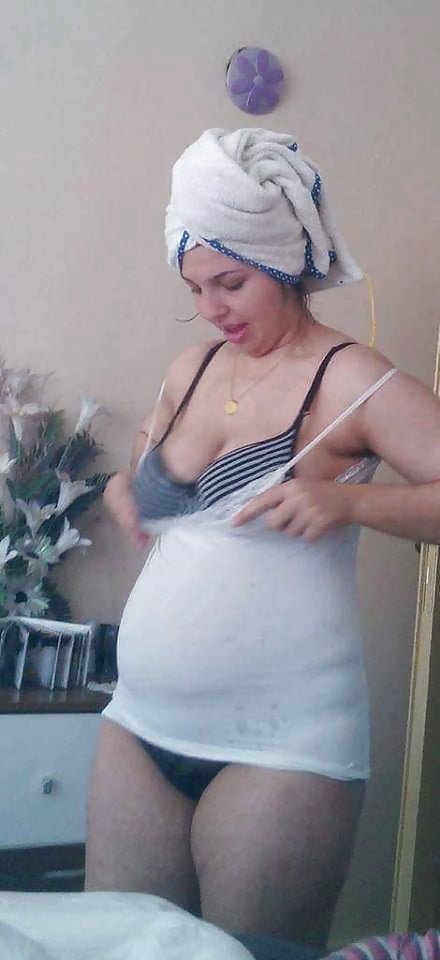 Turkish wife Duygu hottie cums in homemade fuck 56