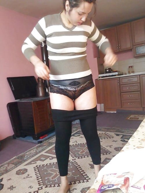 Turkish wife Duygu hottie cums in homemade fuck 72