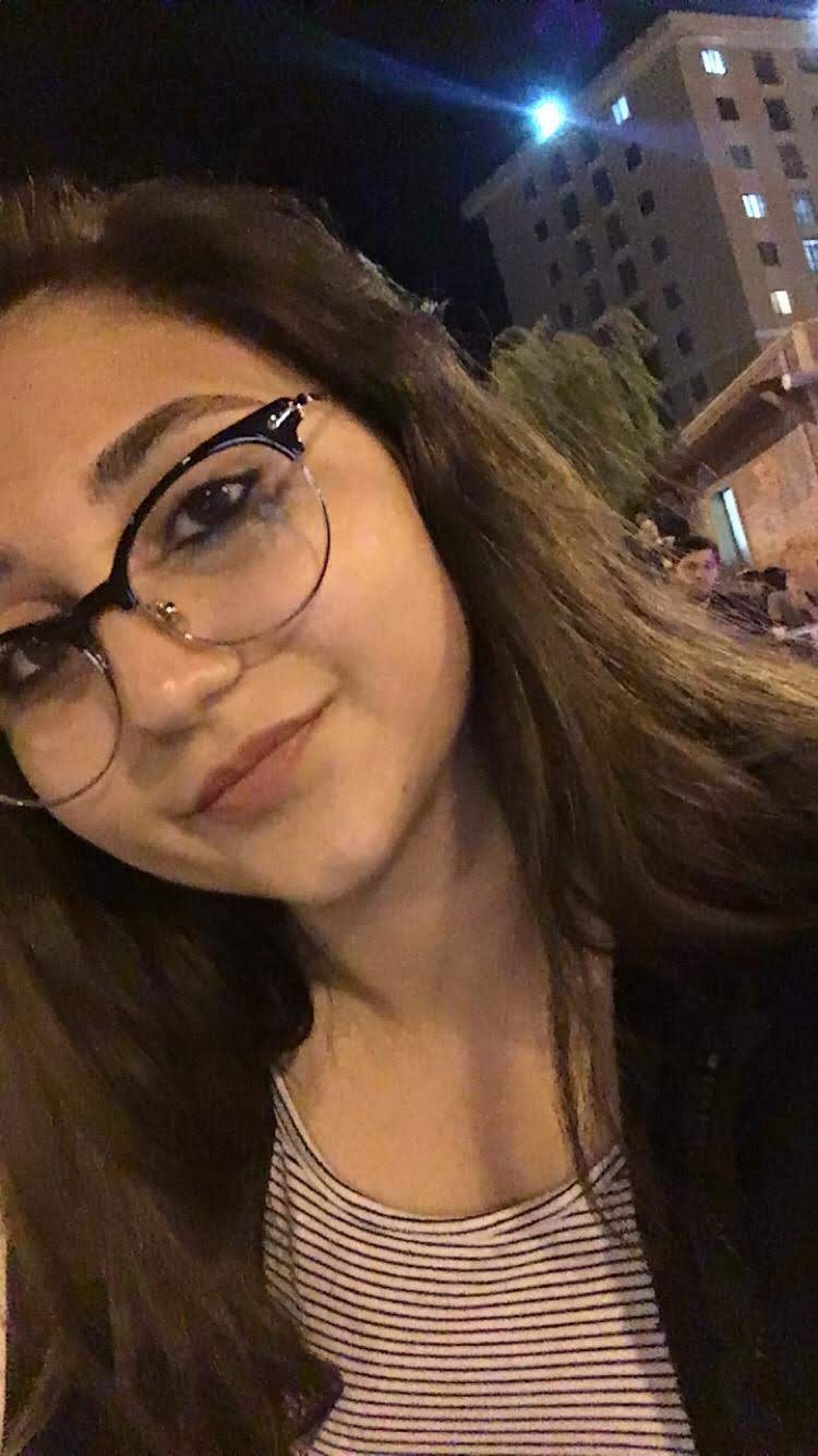 A prostituta turca Irem 13