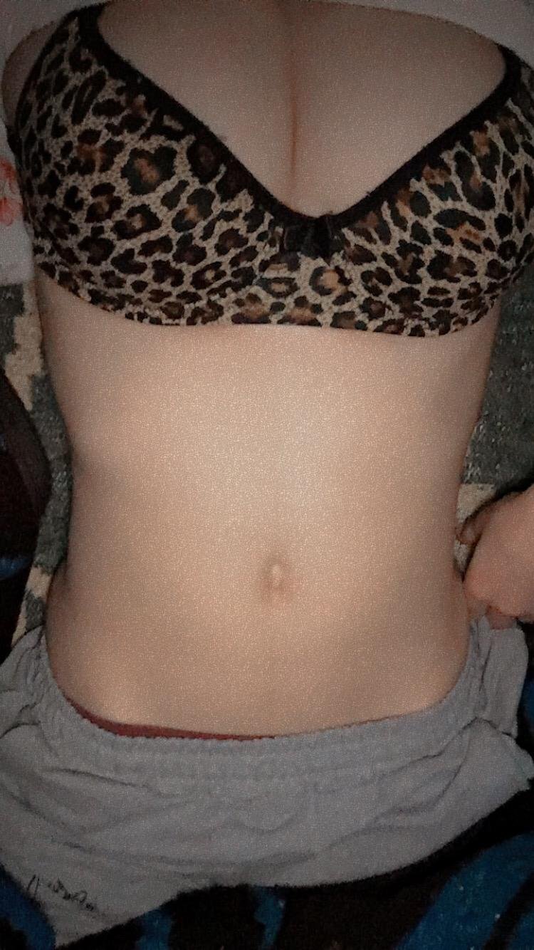 Uma hijabi turca muito assustadora chupa o seu namorado 14