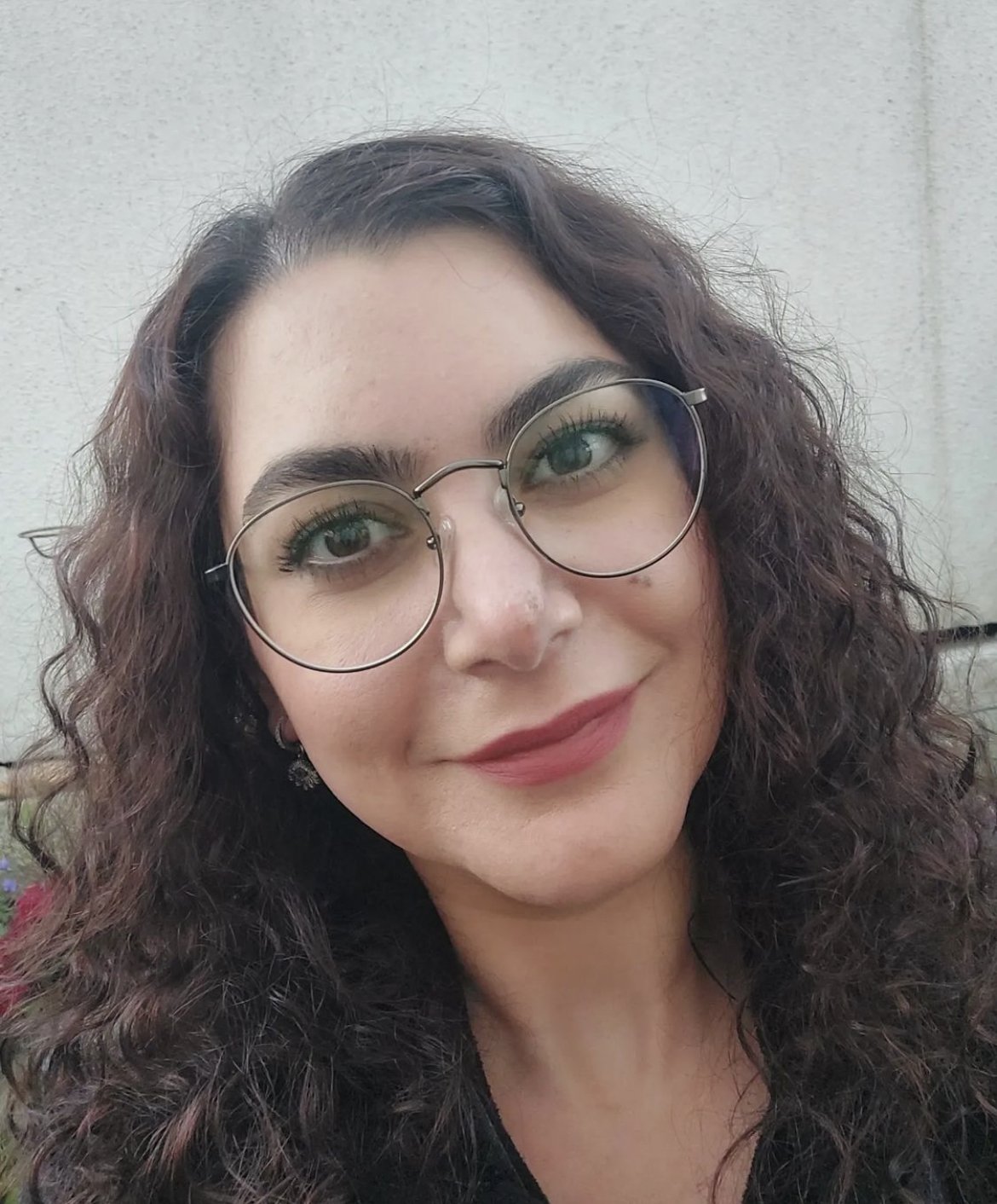 Turkish milf hottie with glasses fucks hairy pussy 4
