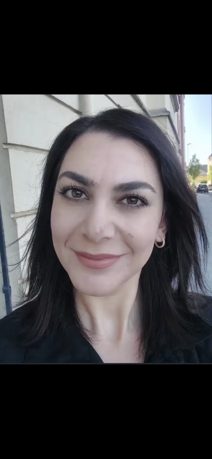 Turkish milf hottie with glasses fucks hairy pussy 5