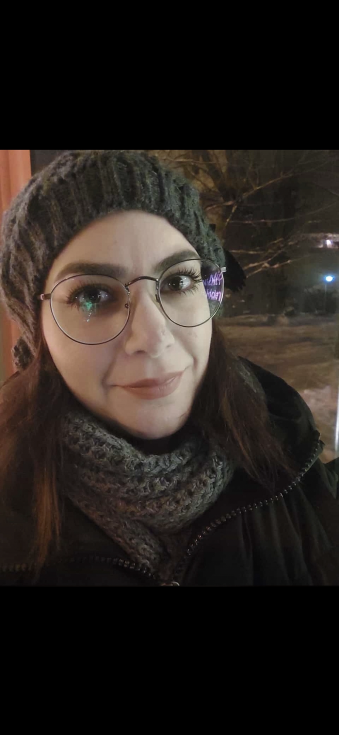 Turkish milf hottie with glasses fucks hairy pussy 16