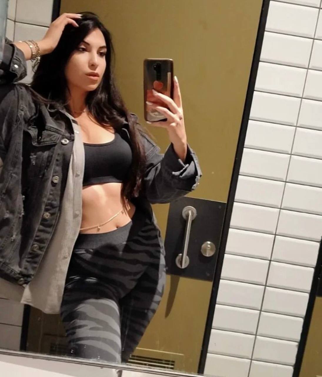 Sevda eighteen Turkish GIRL revelada como a adorável cabra da web 2