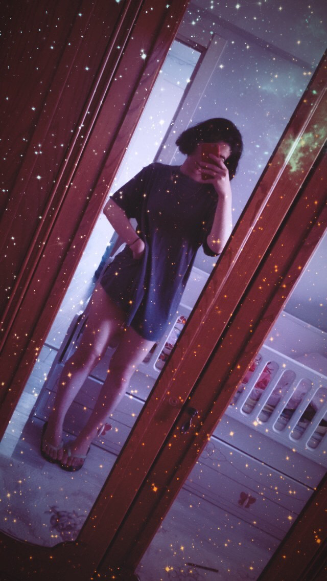 Savory Turkish Hijab Hottie Bll.Polat Shows Off on Insta Selfies 12