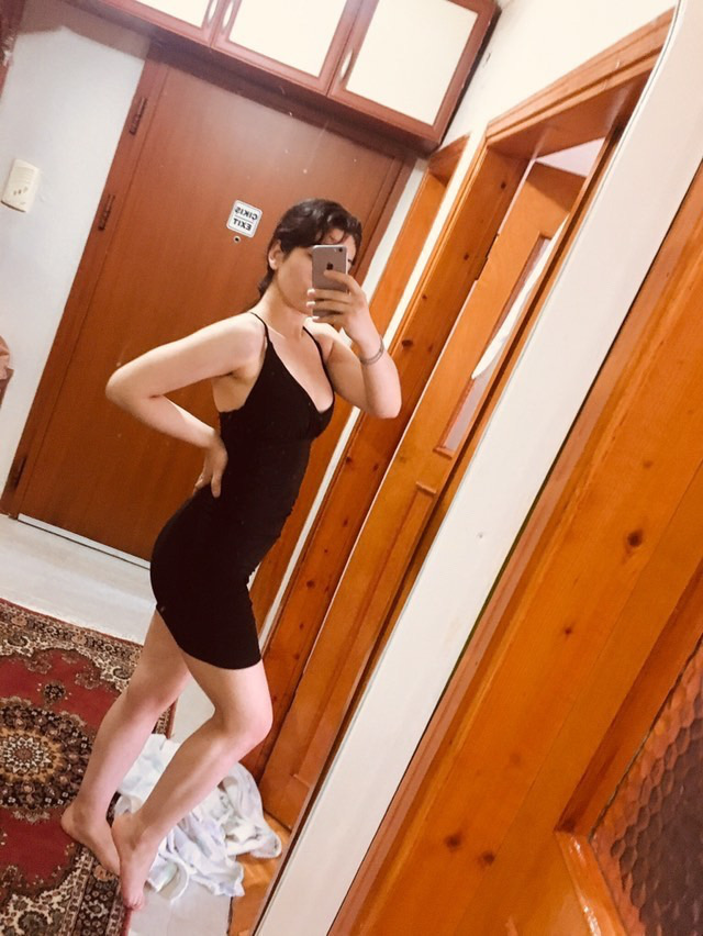 Savory Turkish Hijab Hottie Bll.Polat Shows Off on Insta Selfies 19