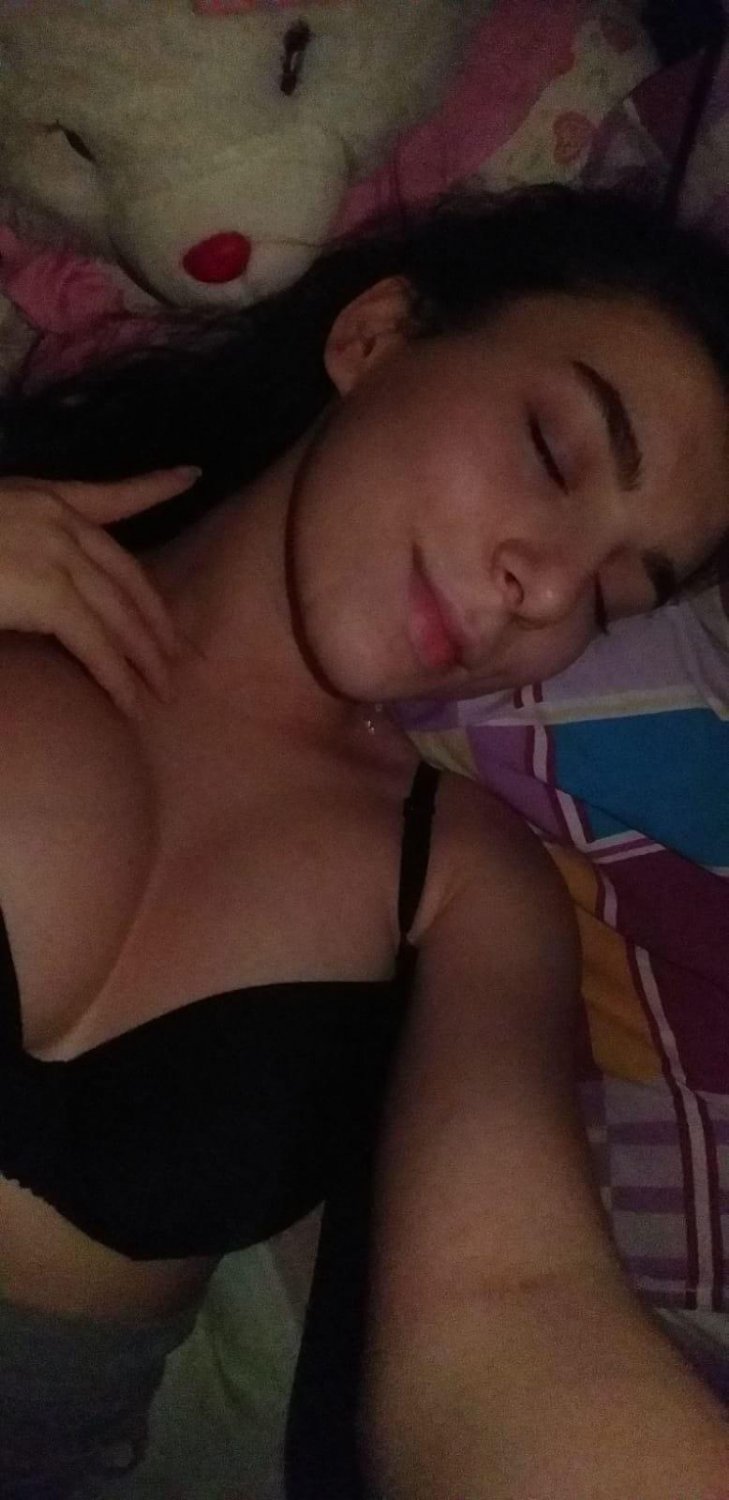 Turecka była dziewczyna Feride rozstała się z obojgiem 25