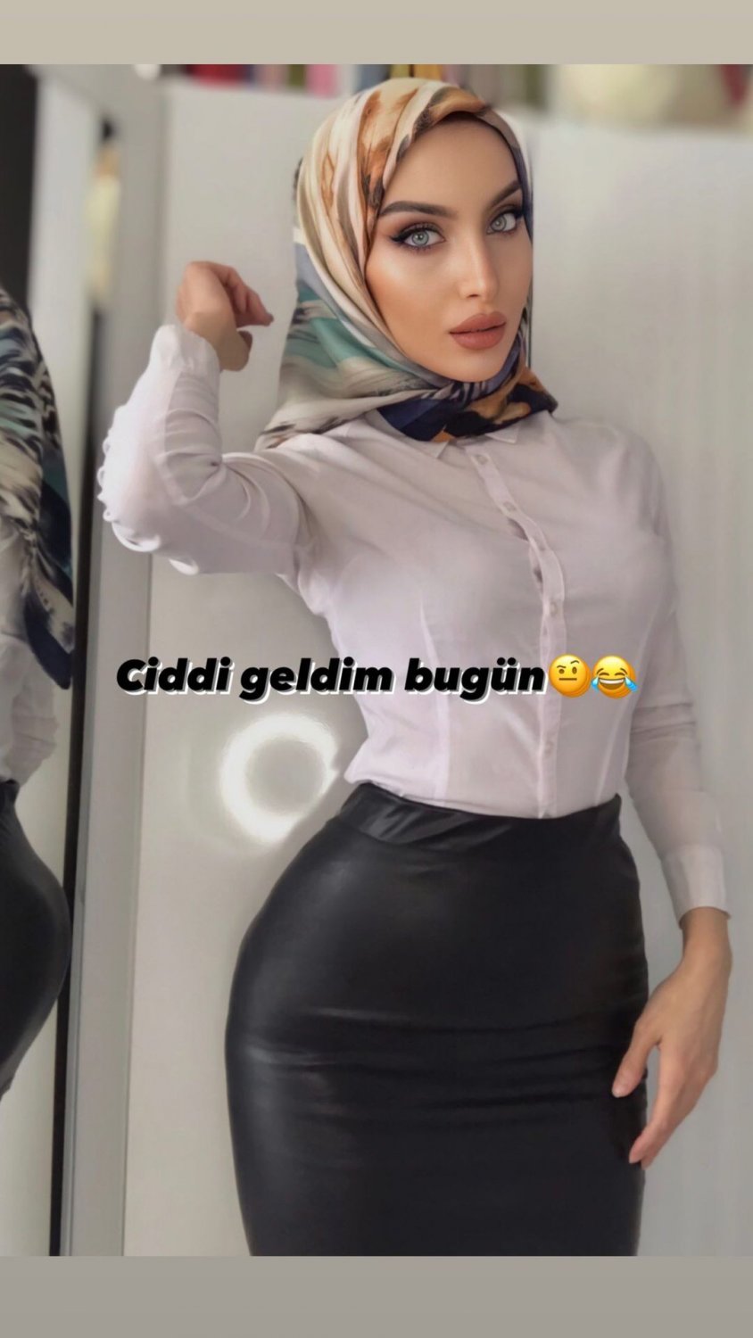 Türk hijabi sariikubraa 5