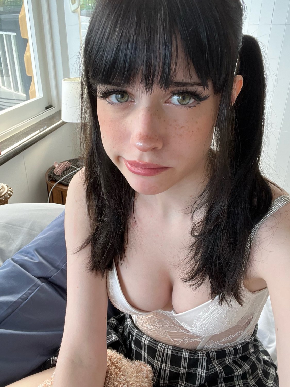 adolescente gira com o seu BF 15